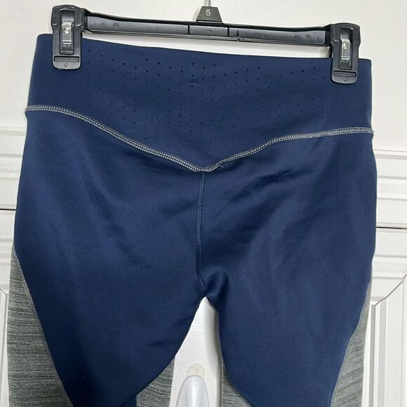 Nike Legendary Mid Rise Training Compression Tights Size M - Picture 5 of 11